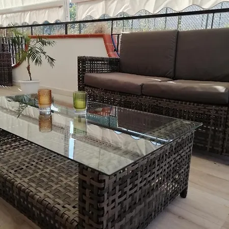 Bed & Breakfast Oikia